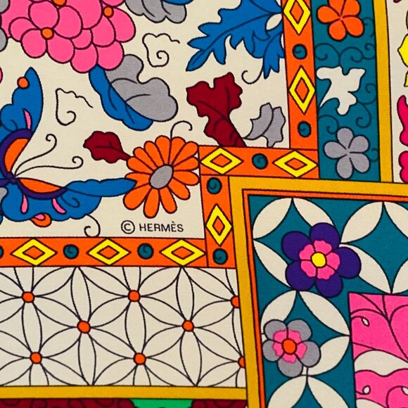 Hermes Collections Imperiales 90 Silk Scarf - Picture 7 of 13